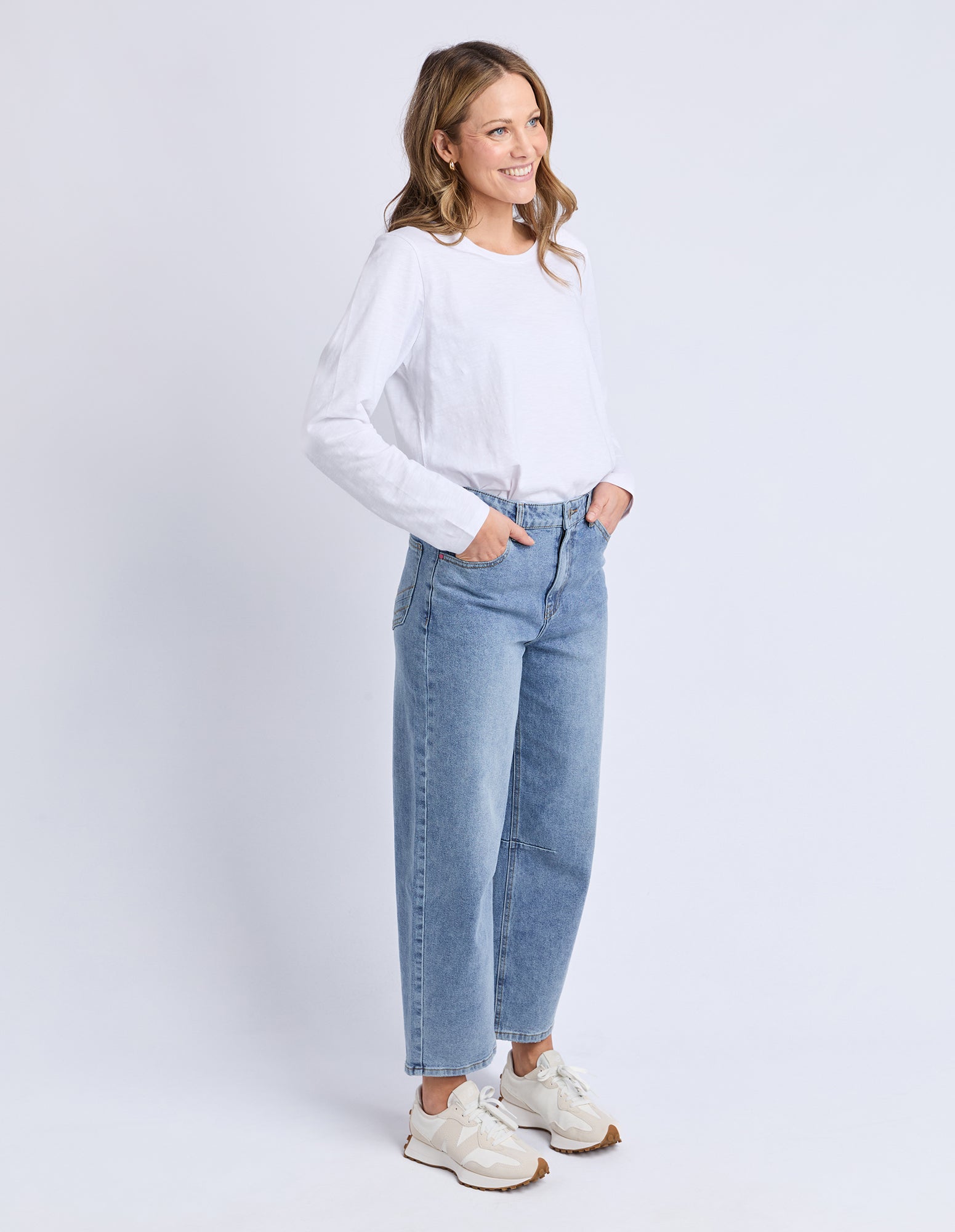 Bessie Barrel Leg Jean