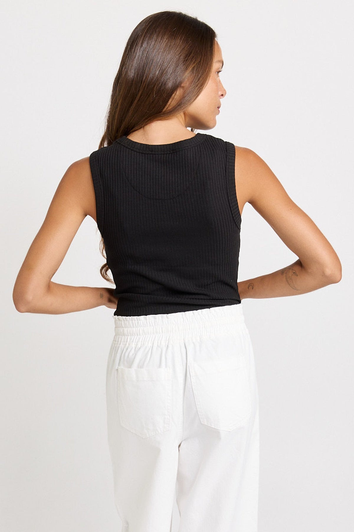 Francis Rib Tank