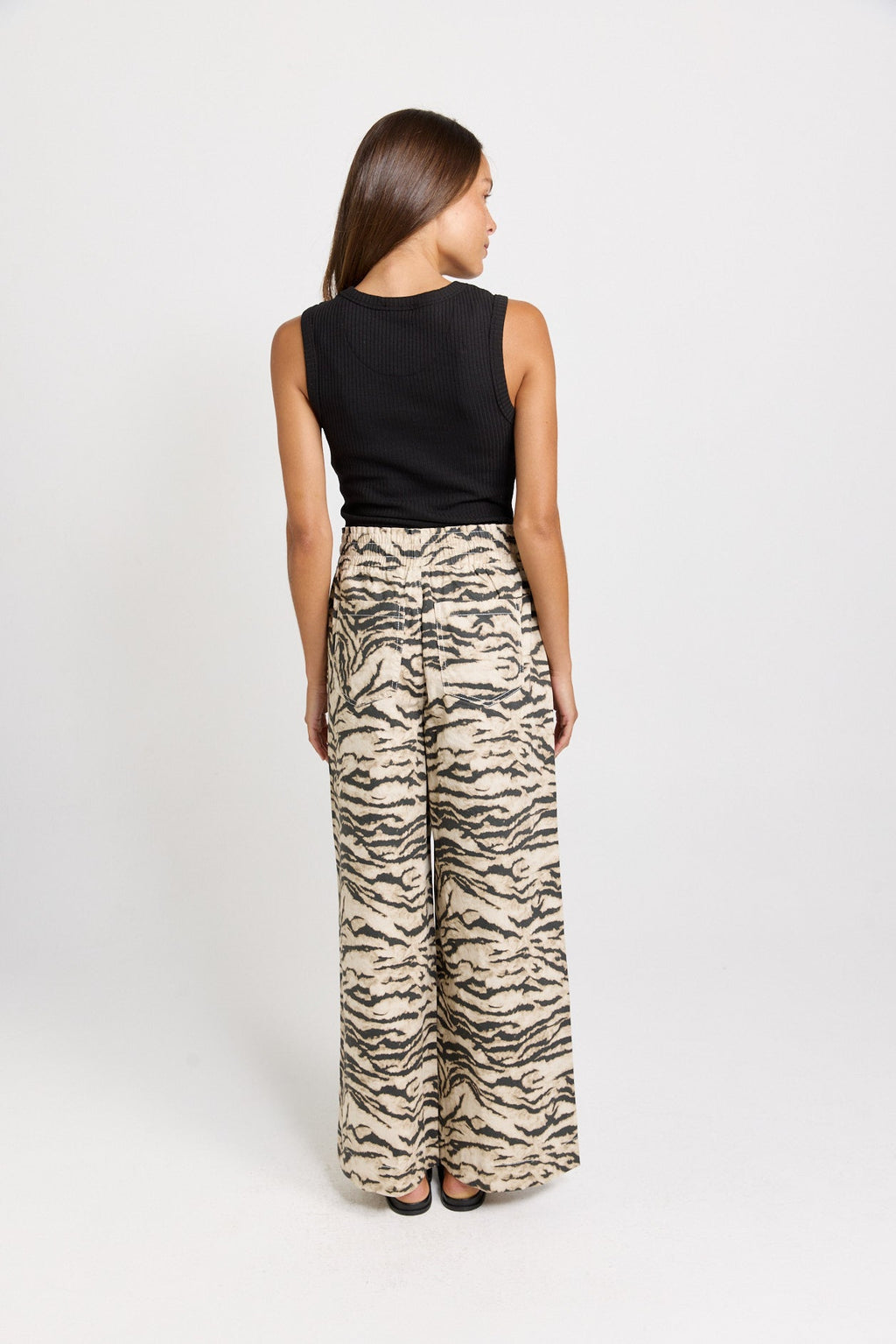 Saffra Wide Leg Jean