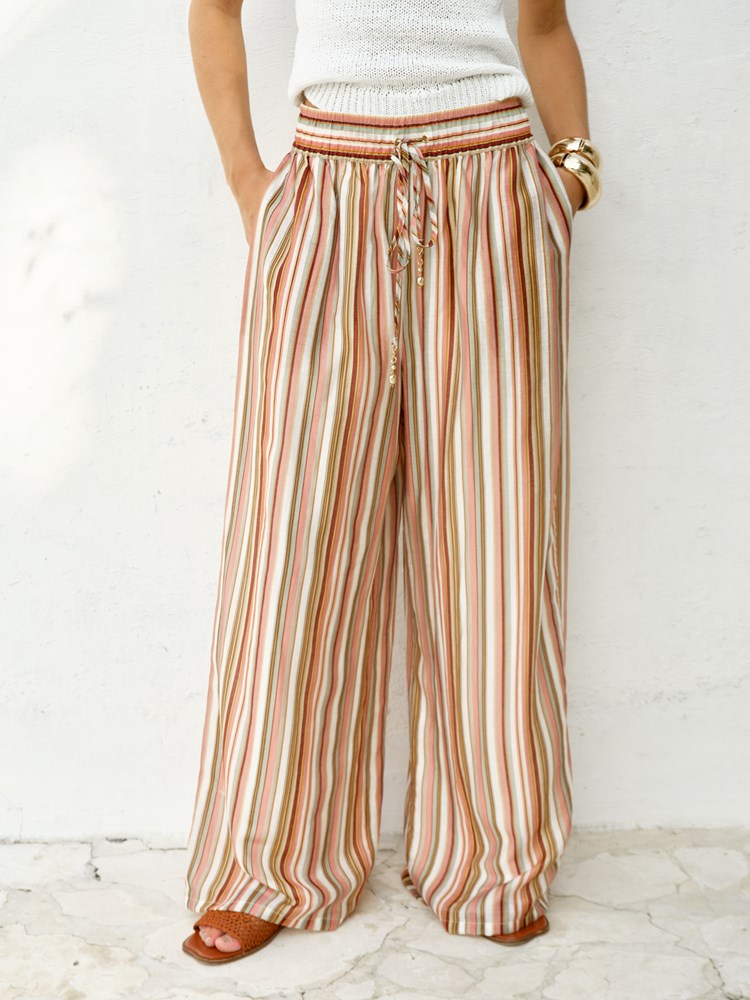 Elysia Pant