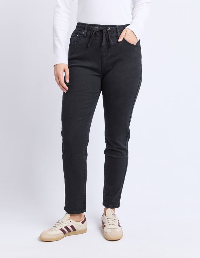 Penelope Jogger