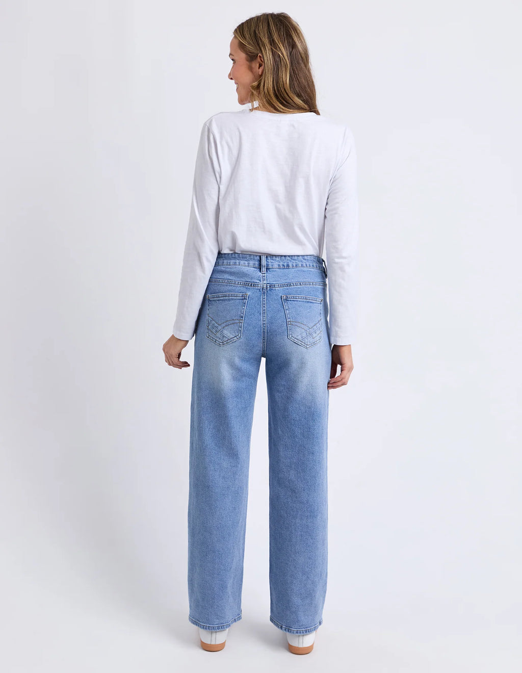 Evie Straight Leg Jean