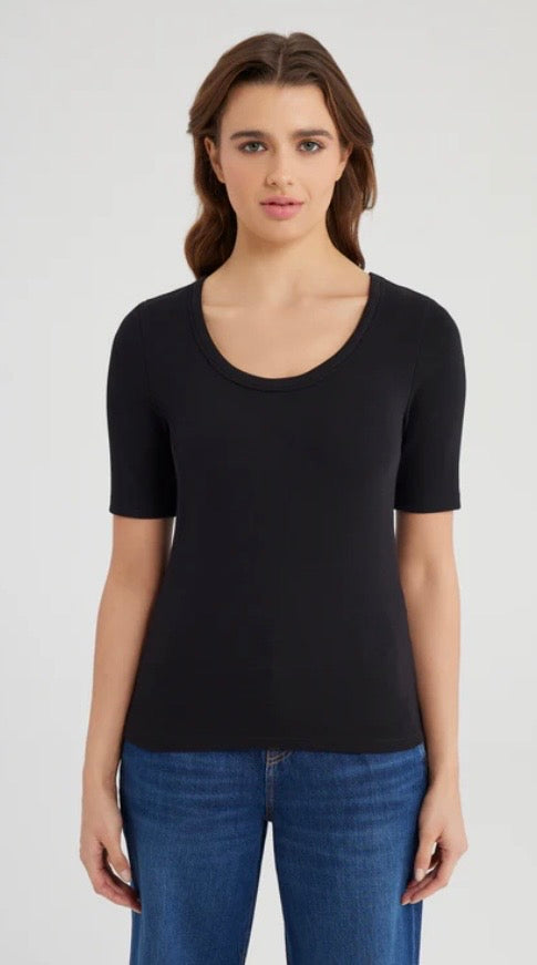 Alina Scoop Neck S/S Tee