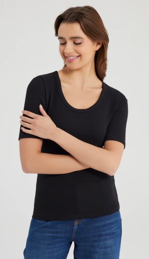 Alina Scoop Neck S/S Tee