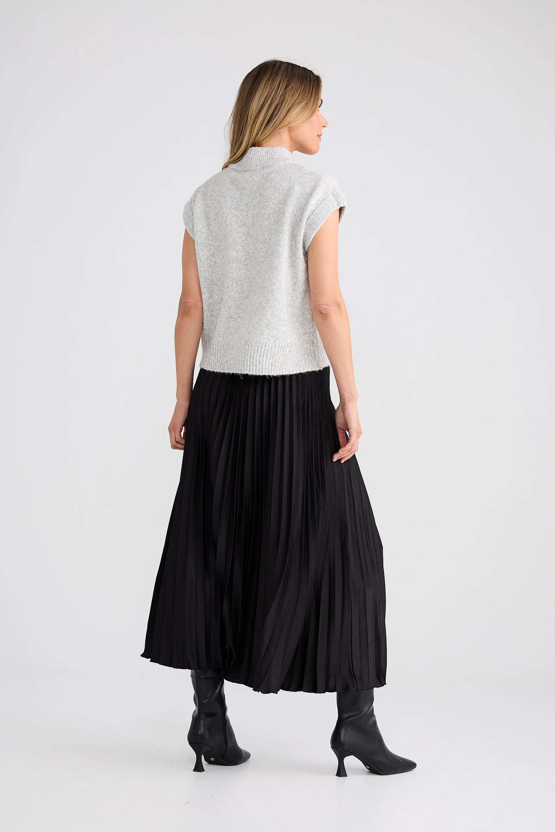 Skyler Knit