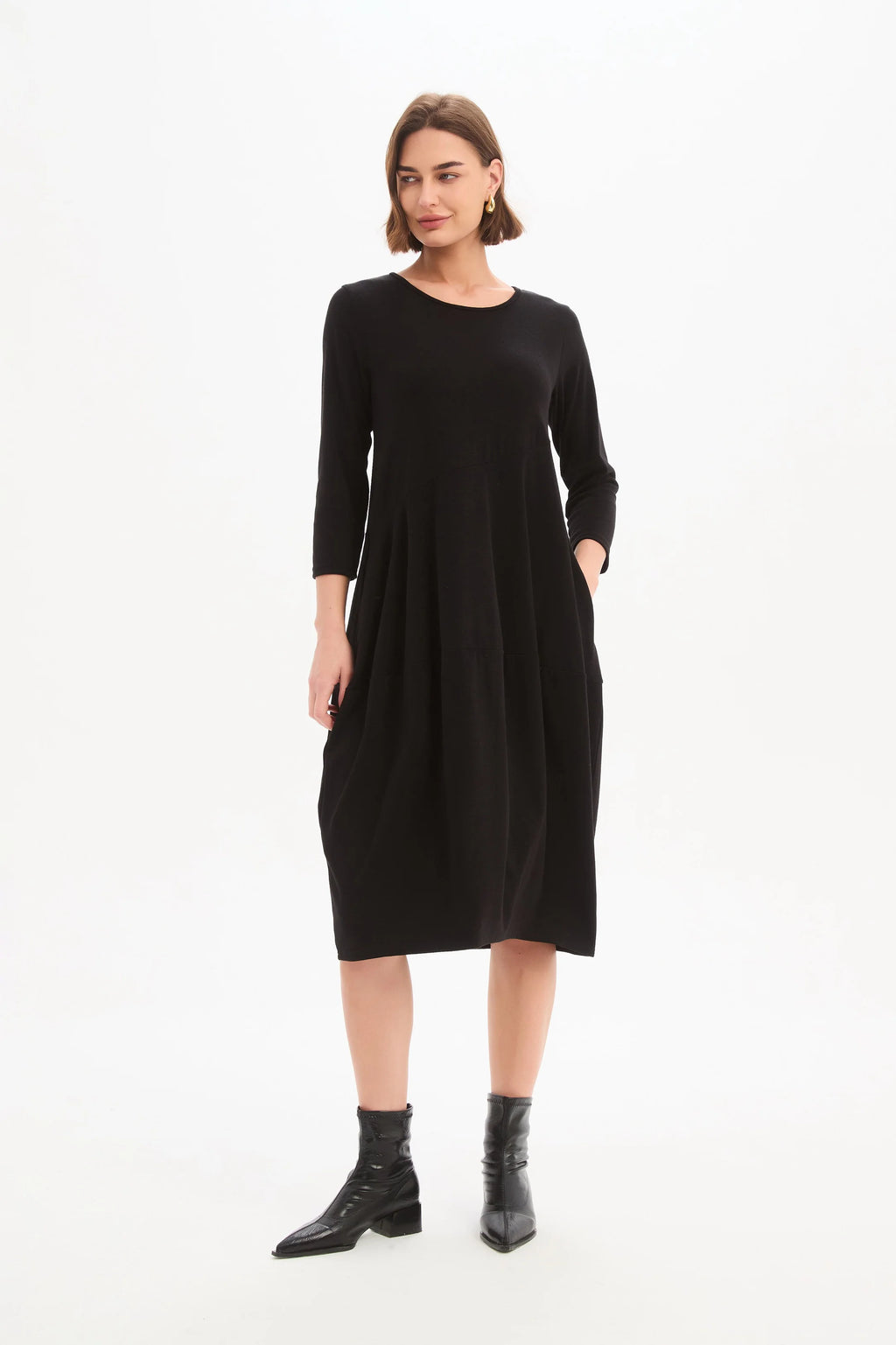 Diagonal Seam Knit Dress