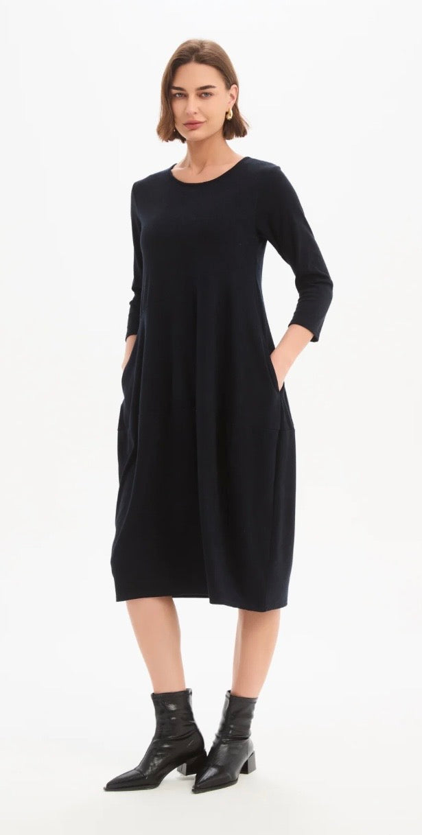 Diagonal Seam Knit Dress