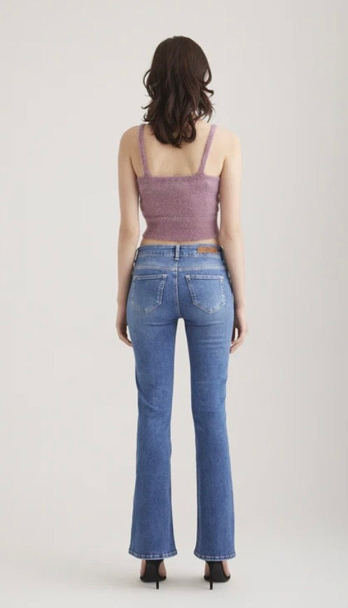 Laura - Length (L01-L30)