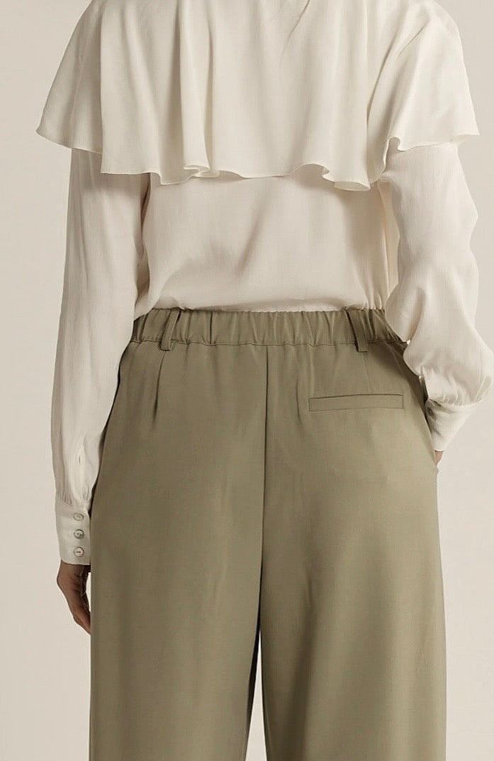 Roan Pleat Front Pant