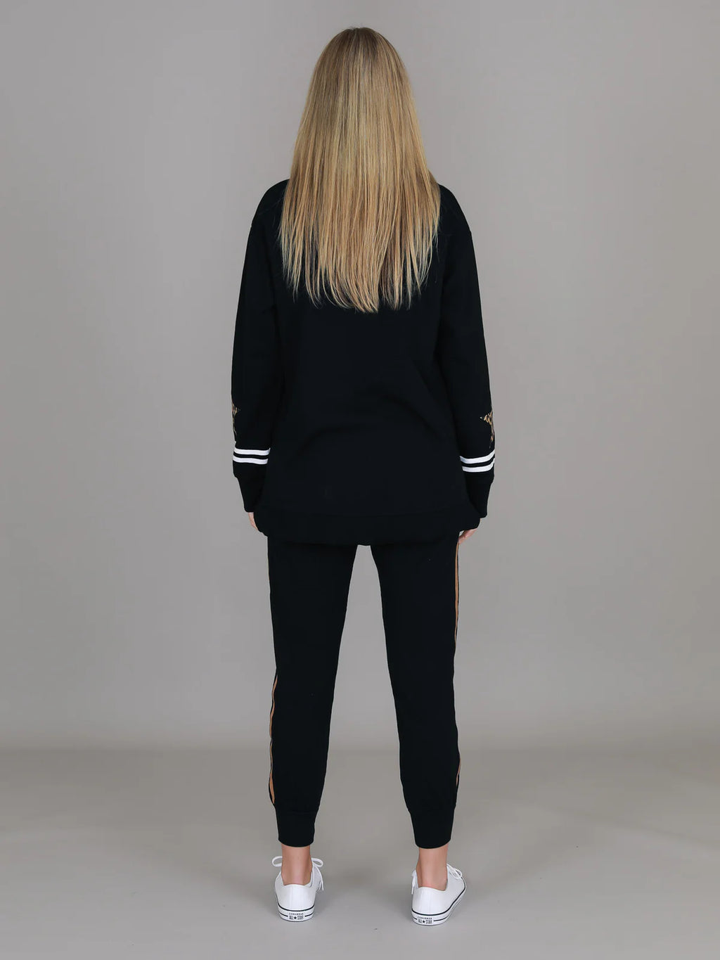 Oxford Leopard Star Print on Sleeve Crewneck Sweatshirt