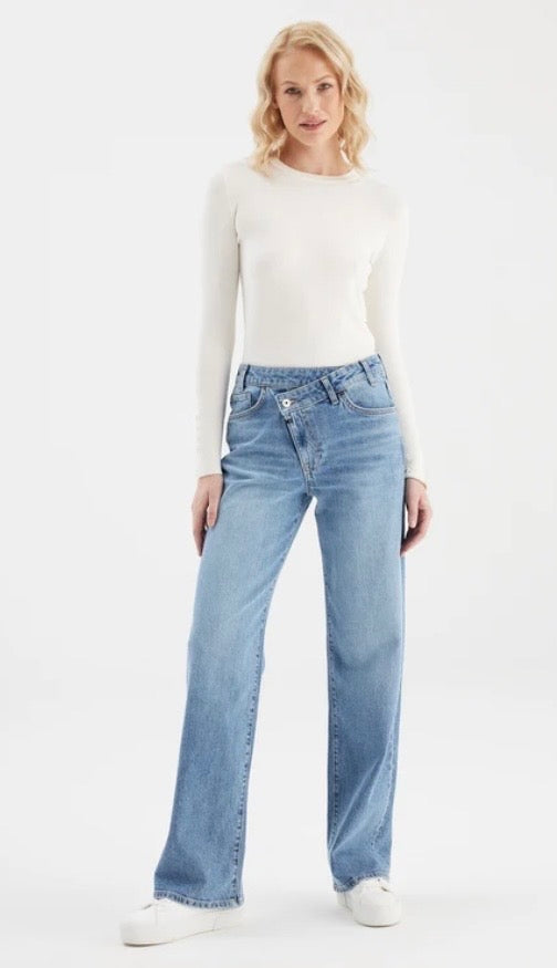 Cora - Length (L02-L32)