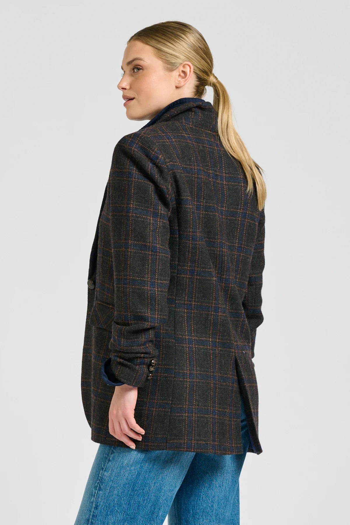 The Iris Blazer