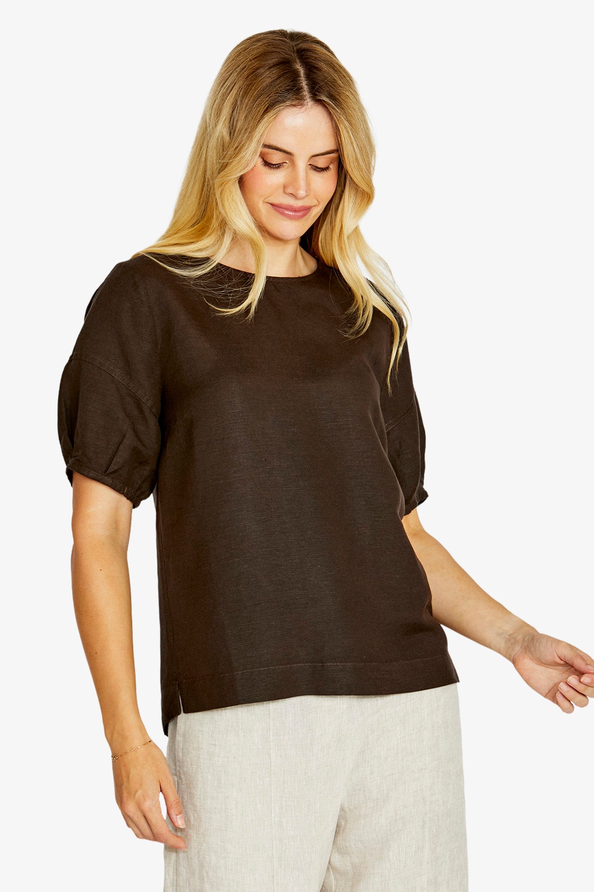 Layla S/Slv Button Back Top