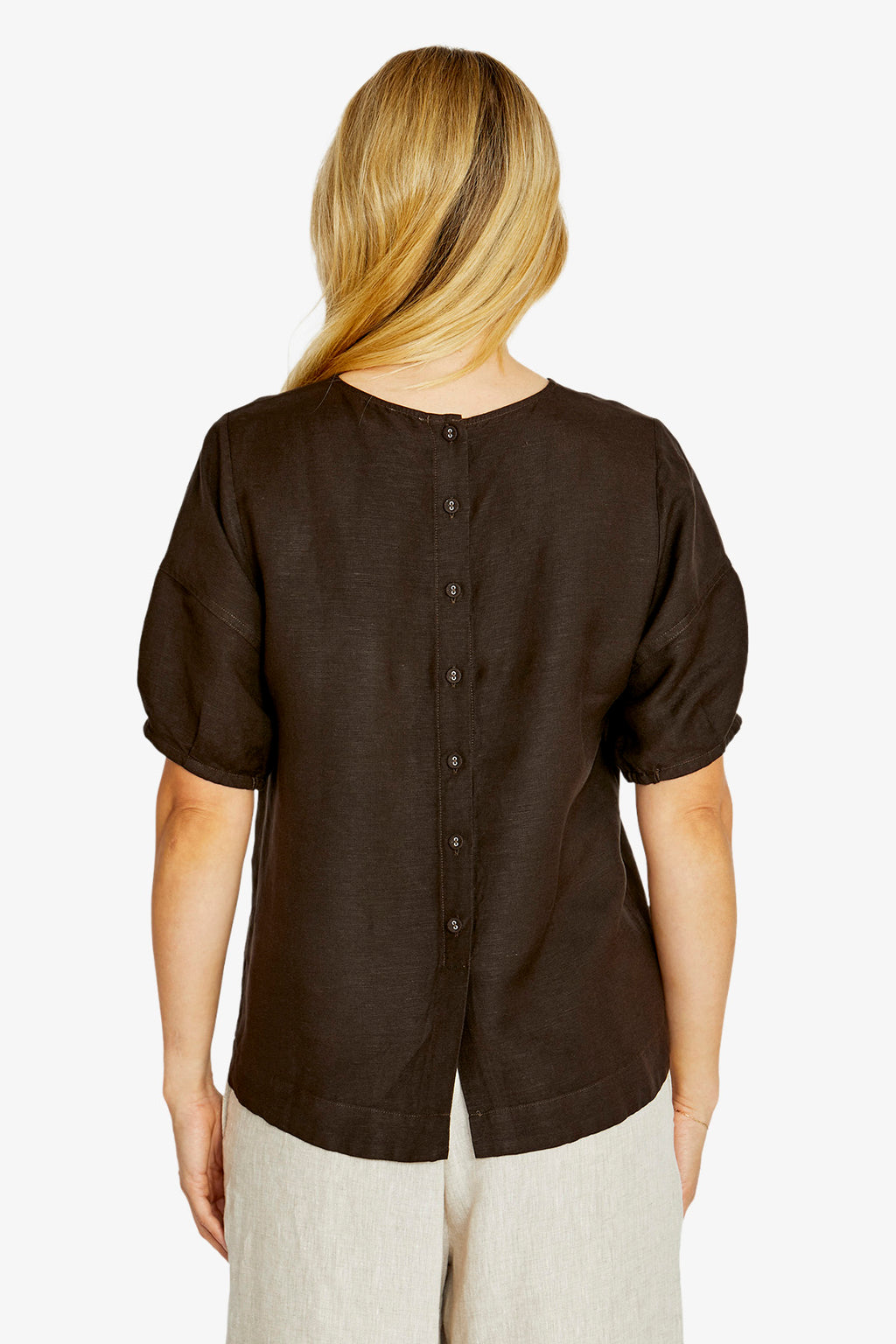Layla S/Slv Button Back Top