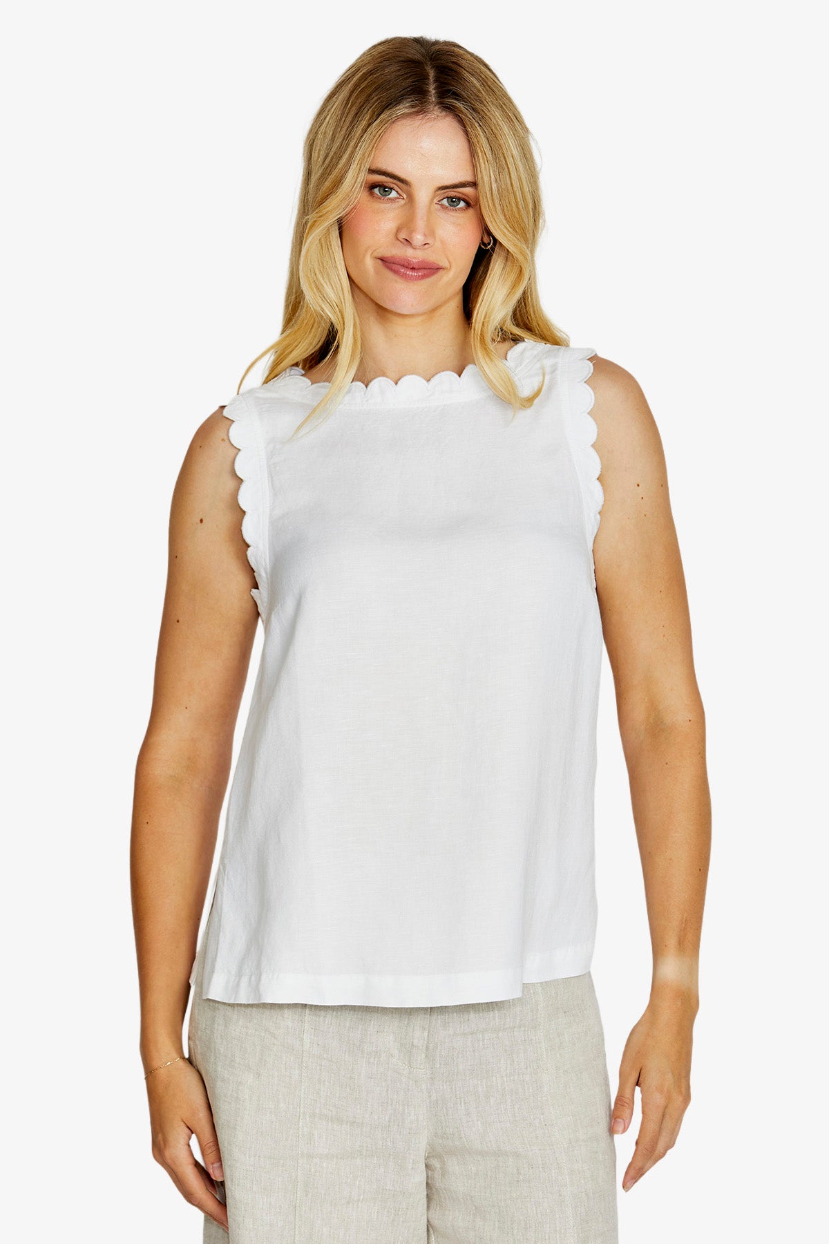 Oakley Scallop Trim Top