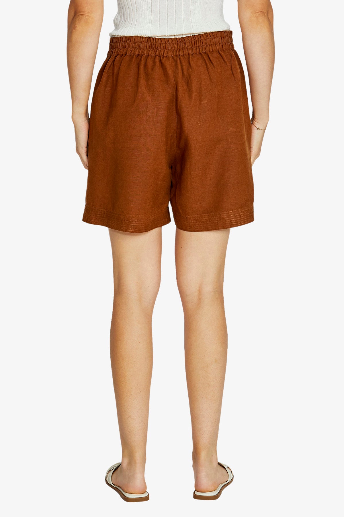 Lisa Stitch Hem Short