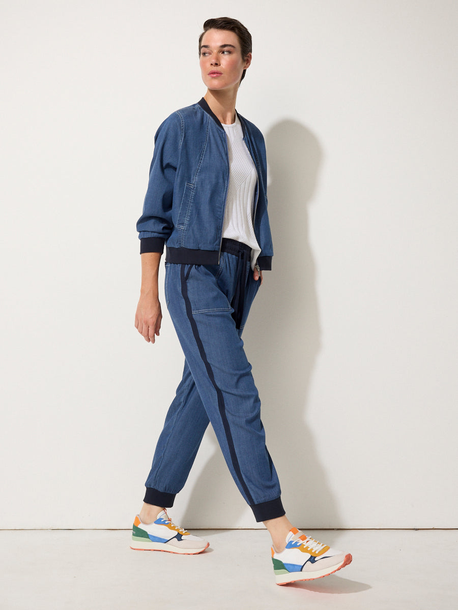 Essential Denim Jogger