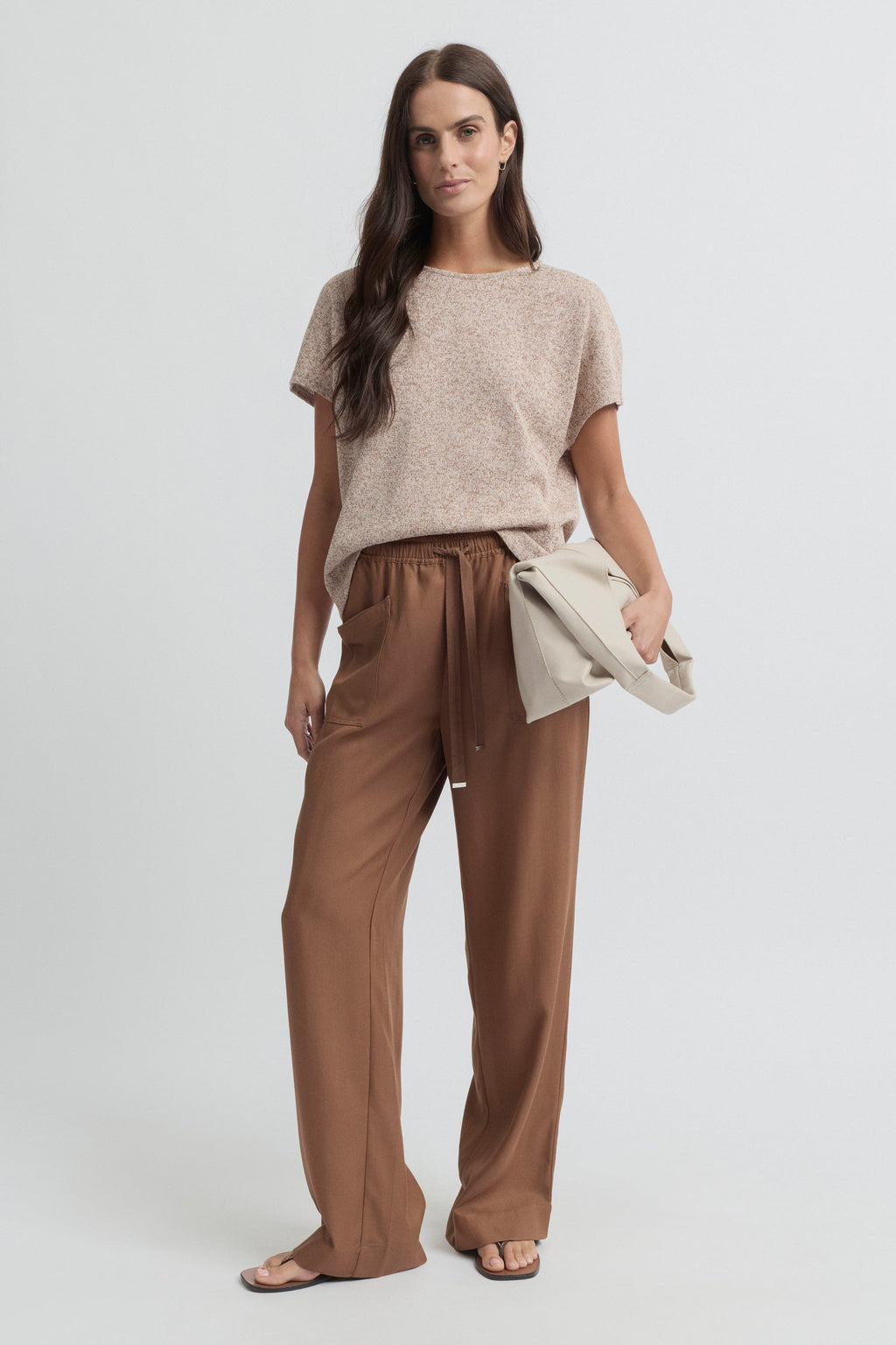 Lona Tee