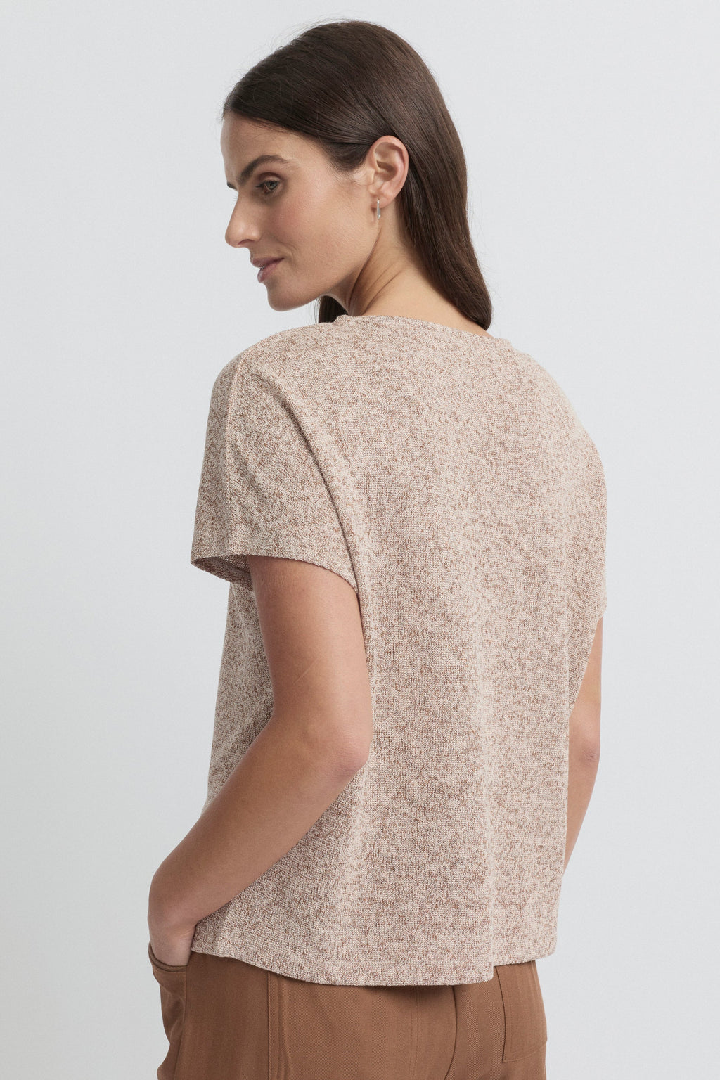 Lona Tee