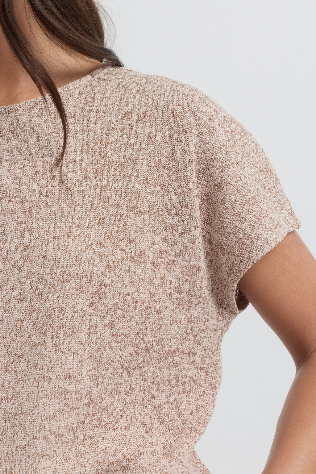 Lona Tee
