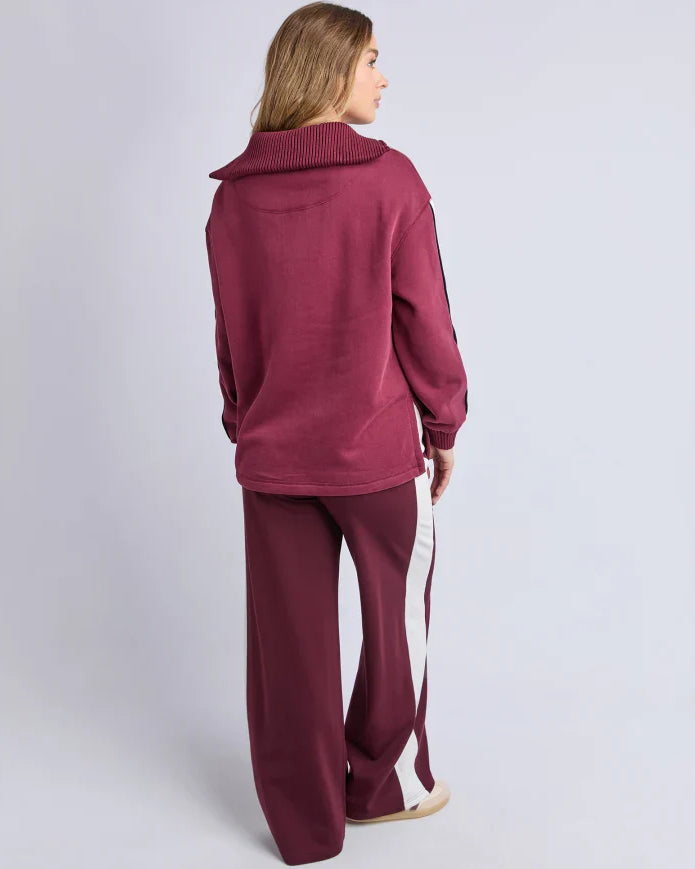 Knit Collar Crew